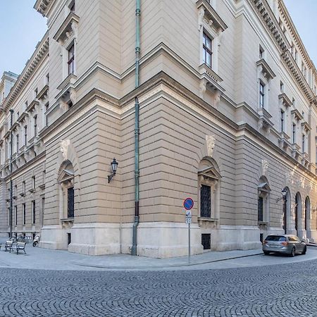 Melody Meadow Apartment Budapest Eksteriør billede